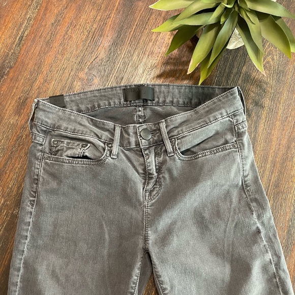 Vince Skinny Gray lightweight jeans 26 SOLD - Picture 8 of 14